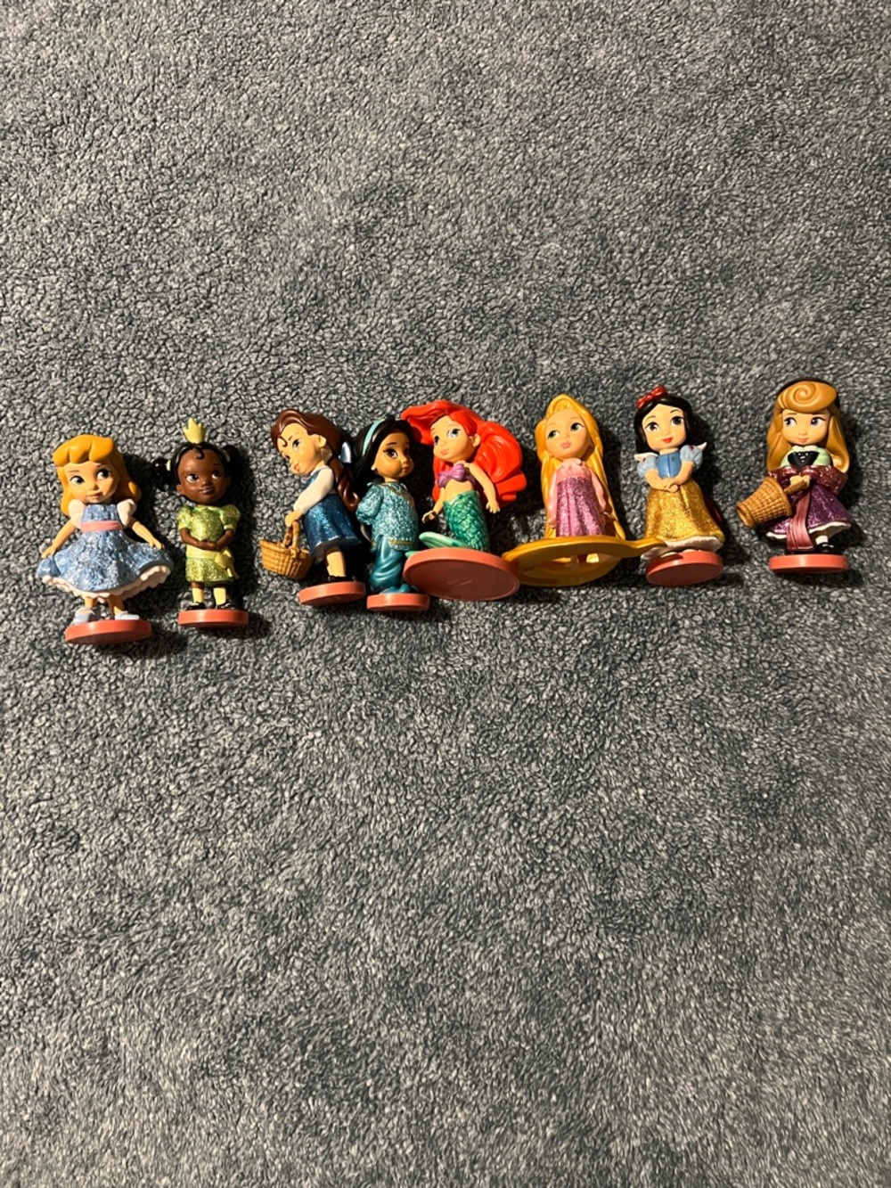 Disney Princess Mini Figures Set - Green, Blue, Yellow, Red, Purple